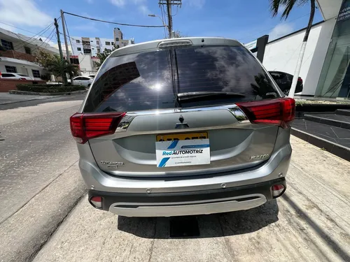 Mitsubishi Outlander 2.4 Kaiteki