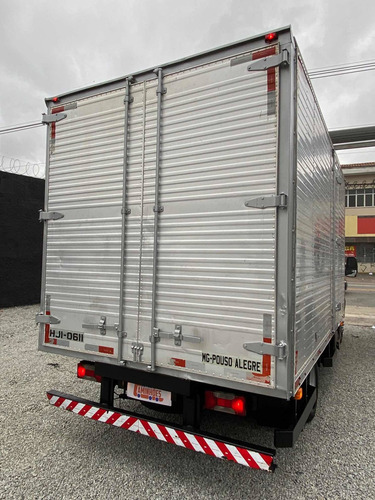 Iveco Daily 55c16 C/bau 2011 Baixo Km