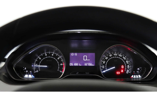 Peugeot 208 1.5 Allure Touchscreen - 150183 - C