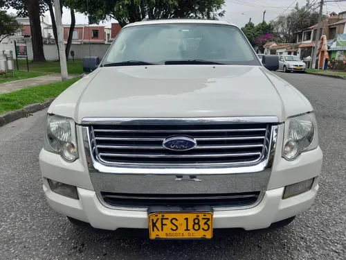 Ford Explorer Xlt Automatica 7 Puestos