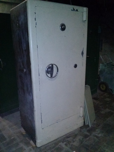 Caja Fuerte Antigua Preparada Para Armero.transpato
