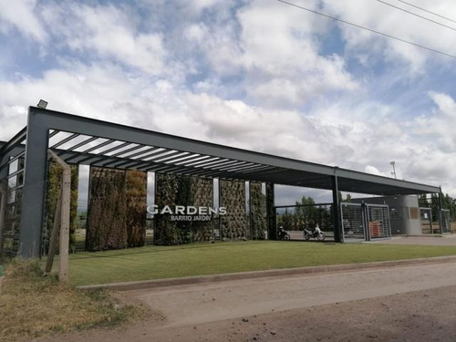 Contacto Propiedades Vende Lote En Barrio Privado Gardens Jardin