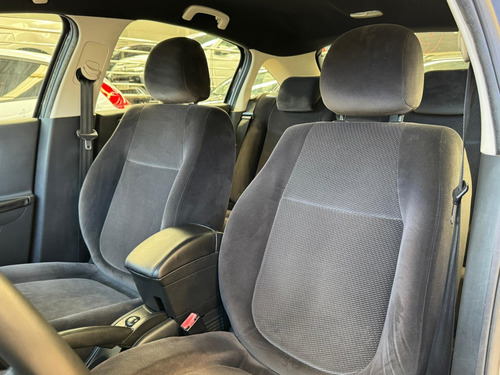 Citroën C4 2.0 GLX 16V FLEX 4P AUTOMÁTICO
