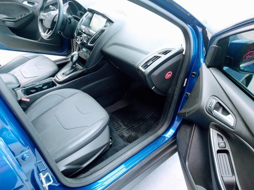 Imagen 10 de 11 de Ford Focus Iii 2.0 Sedan Titanium At6 2017