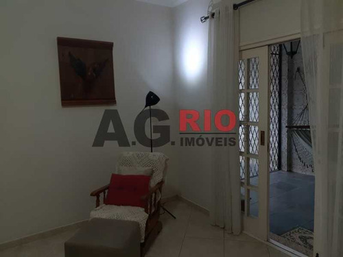 Imagem 7 de 15 de Casa De Rua-à Venda-taquara-rio De Janeiro - Tqca20042
