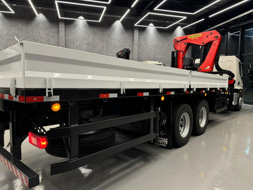 Volvo Vm290 Lx Leito Automatico Guindaste Palfinger Md480