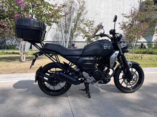 Fz X 2023