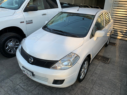 Imagen 1 de 12 de Nissan Tiida Sedan Advance Tm Ac 1.8 2018