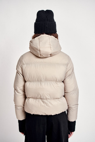 Imagen 4 de 6 de Campera Coat De Nylon Mujer 47 Street