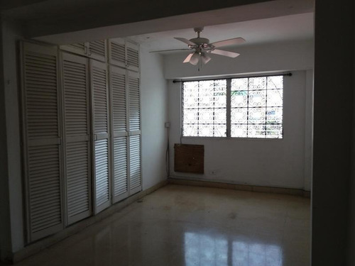 Imagen 11 de 14 de Venta De Apartamento En Ph Tenerife San Francisco 21-4045