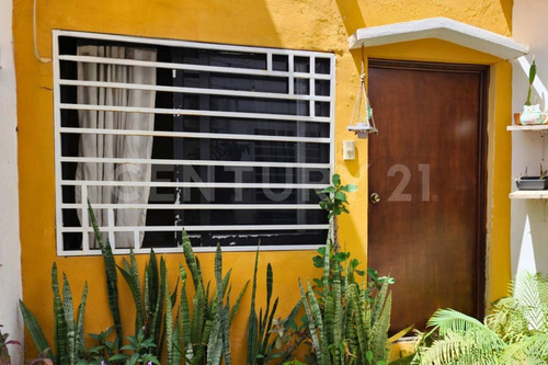 Casa En Venta En Colonia Jacarandas Mazatlan Sinaloa