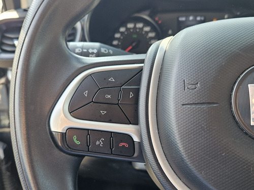 Fiat Cronos CRONOS DRIVE 1.8 AT