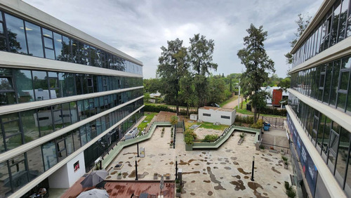 Venta Oficina Polo Empresarial Km 41 Acceso Oeste