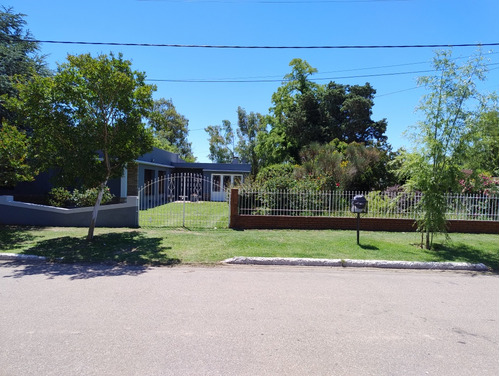 Casa En Venta La Pampa Uriburu
