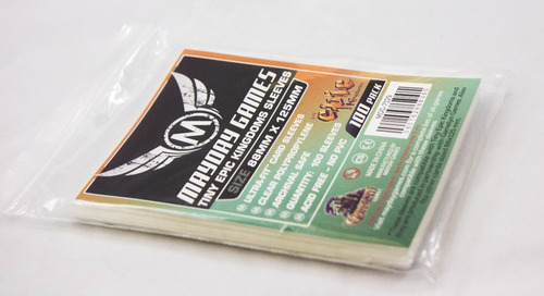 Imagen 2 de 3 de Fundas Mayday Games Estándar 88x125 Mm Sleeves