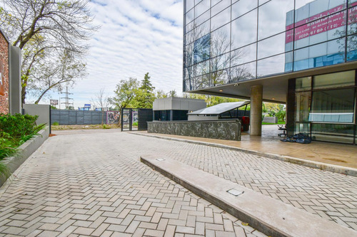 Alquiler Oficina En San Isidro Plaza, Martínez