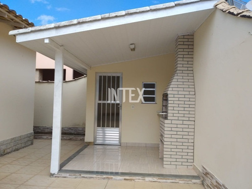 Imagem 1 de 18 de Casa Para Comprar Com 3 Quartos Dentro De Condominio Fechado Em Varzea Das Moças-rj - Ca00547 - 69488753