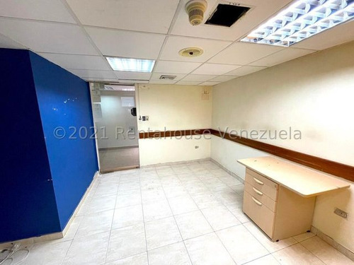 Imagen 6 de 10 de Oficina En Alquiler Chuao 20-23661 Renta House Los Samanes
