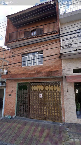 Casa À Venda Na Avenida Diretriz, Jardim Mutinga, Barueri - Sp - Liv-11699