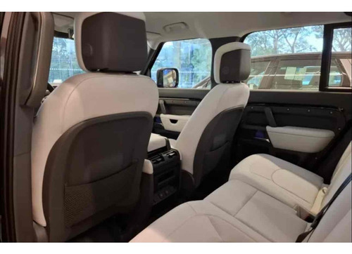 Land Rover Defender 3.0 D300 Turbo Diesel Mhev 110 X-dynamic