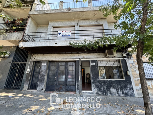 Venta Casa 2 Dormitorios Zona La Comercial 