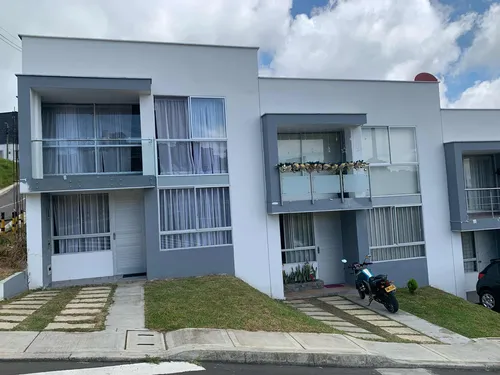 Lotes Residenciales Y Casas