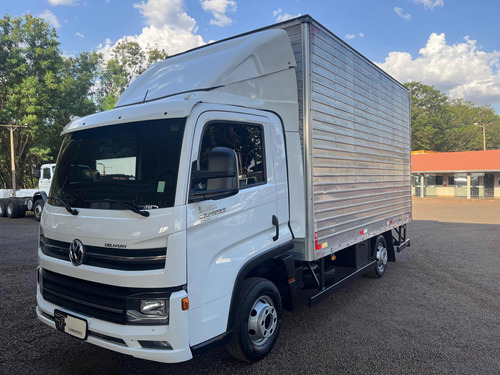 Vw Express Prime Baú 2022