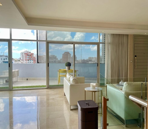 Apartamento Penthouse Con Terraza En Alquiler Amueblado En Serralles, Facil Acceso A Sectores Como Piantini, Evaristo Morales, Naco