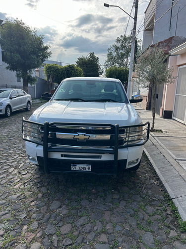 Chevrolet Cheyenne 5.3 2500 Cab Ext B 4x4 Mt
