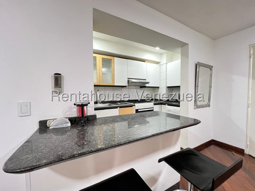 Ms: 25-24195 Se Alquila Apartamento Para Ejecutivo O Pareja En El Rosal. A=54m2, 1h, 1b, 1p.