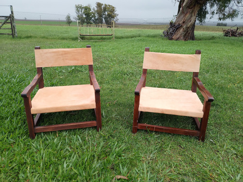 Butacas De Cuero Y Madera En Cuero De Capincho Y Vacuno