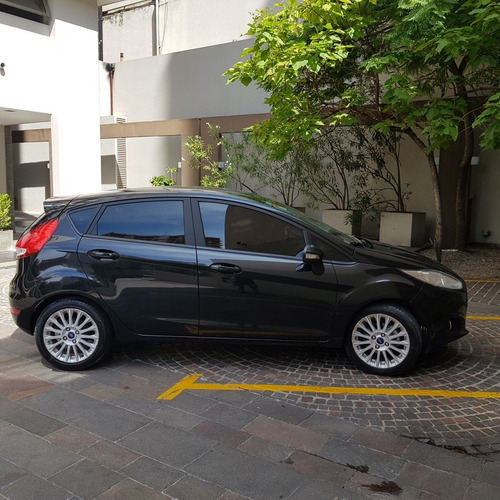 Ford Fiesta Kinetic Design Se 2014 86000 Dueño Directo