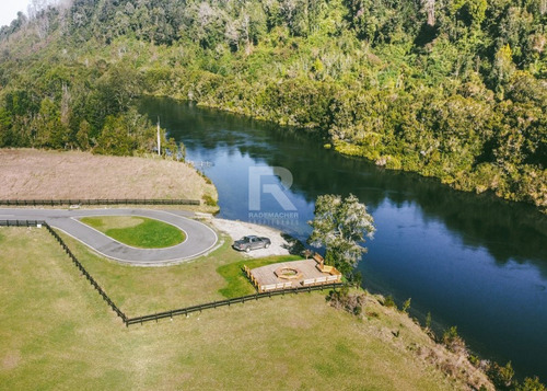 Casa En Condominio A 7min De Centro Con Acceso A Rio Maullín
