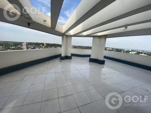 Imagen 9 de 11 de Vendo Apartamento De 2 Dormitorio En Suite, Vista Despejada, Con Garaje - Malvín