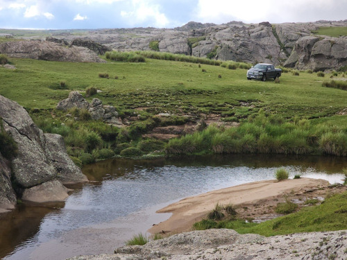 Imagen 18 de 30 de Se Vende Espectacular Fraccion De 70 Hectareas Con Agua, Pastizal, Vistas Unicas, Red 4g Personal En Los Gigantes
