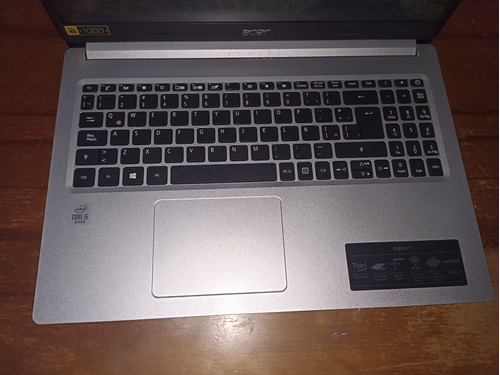 Laptop Acer Intel (r) Core 5