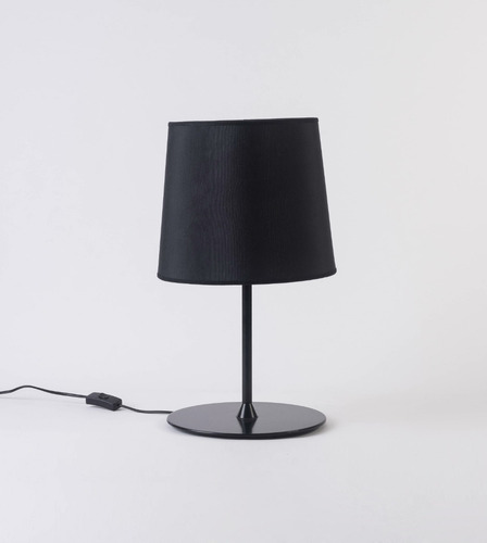 Imagen 2 de 8 de Lampara Velador Y Mesa Negro 48 Cms Alto Mod Milan N Mf