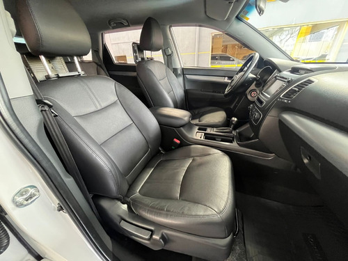 Kia Sorento 2.4 Ex 5l 4x2 Aut. 5p