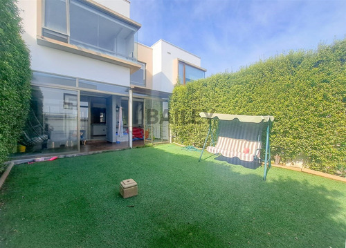 Casa En Arriendo En Concón