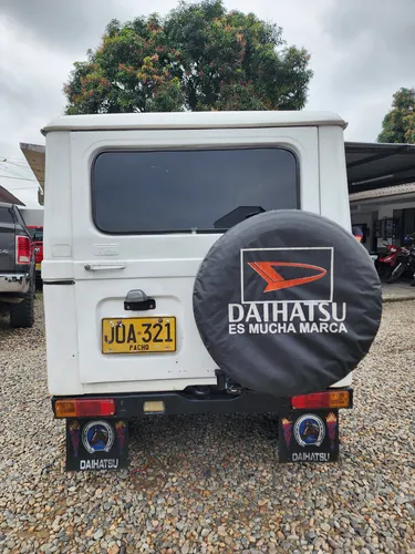 Daihatsu F20