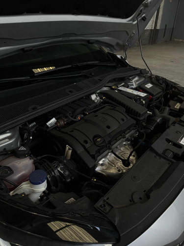 Peugeot 208 1.6l Feline Tiptronic