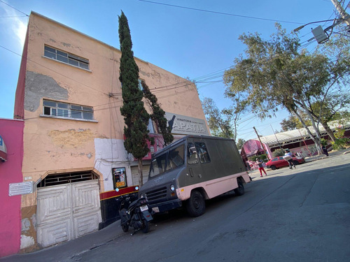 Edificio Comercial En Venta En Moctezuma 1a.sección