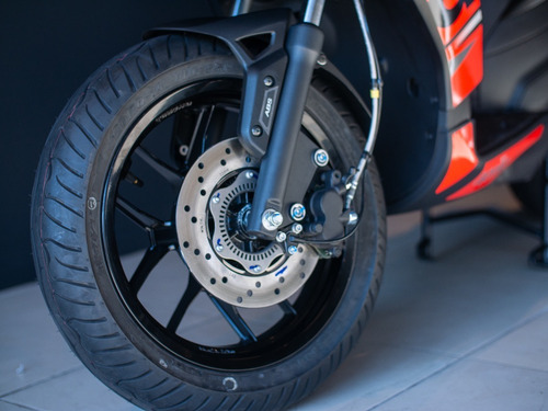 Imagen 14 de 15 de Scooter Aprilia Sr 160 Negro - Cuotas Sin Interés