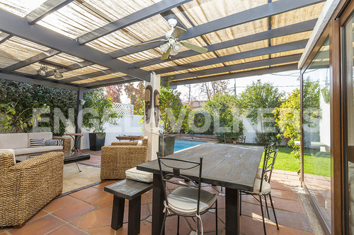 Casa En Venta - San Carlos De Apoquindo