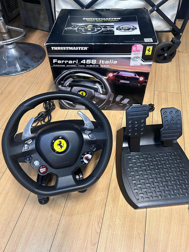 Volante Ferrari 458 Italia Racing Thrustmaster Xbox 360