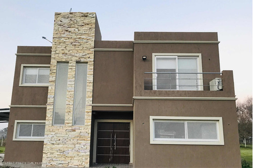 Casa Quinta Con Pileta 12 Personas