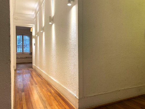 Neoclásico Francés 1927, Clásico, Amplio. Barrio Lastarria