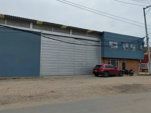 Bodegas En Arriendo Roma 90-72713