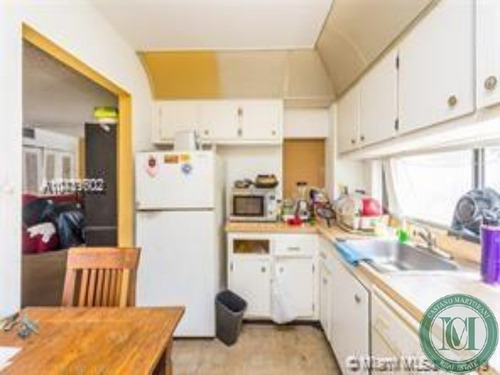 Imagem 2 de 6 de Apartamento - Ap00247 - 34723851