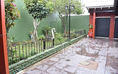 Imagen 5 de 26 de Casa En Venta En Berisso - 174 Norte 33 Y 34